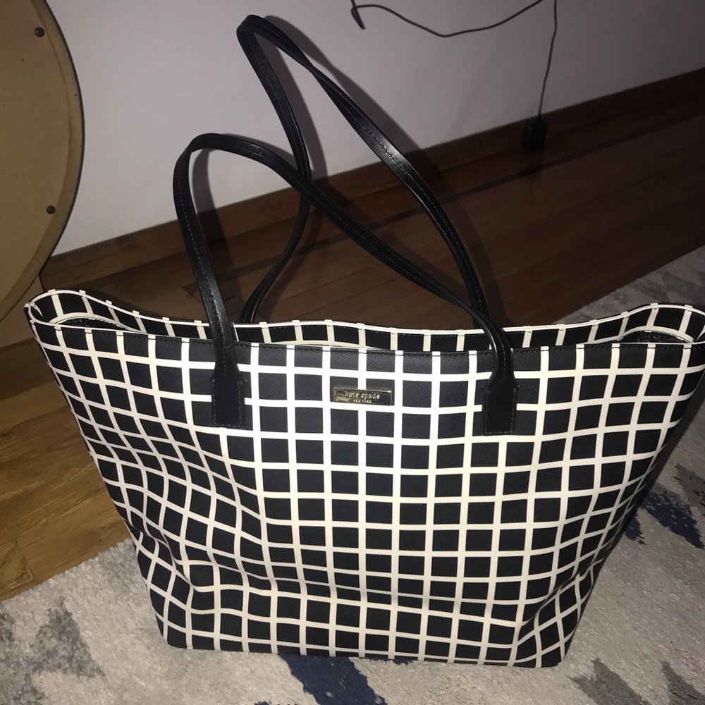 Barely used, stunning, Kate Spade tote!